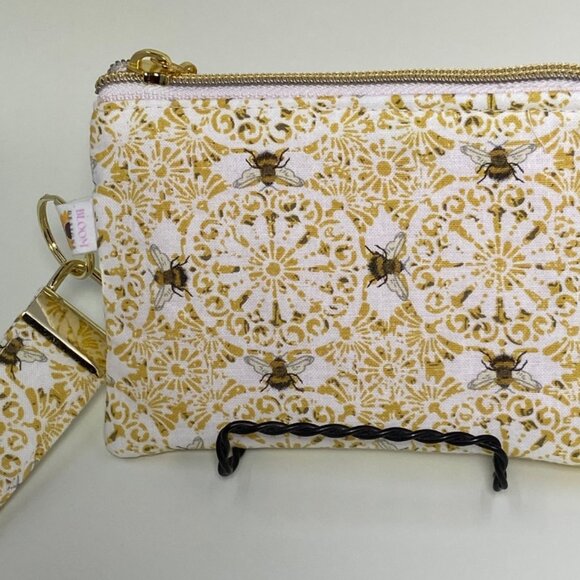 Cute Bee Hive Wristlet Wallet Coin Purse zipper pouch with Bumble Bee Fabric - Picture 4 of 6